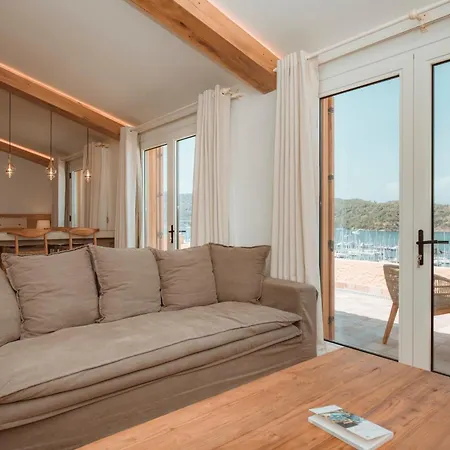 Hotel Unique-boutique Class - Adults Only 3*