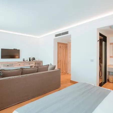 Unique-boutique Class - Adults Only Hotel