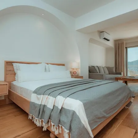 Unique-boutique Class - Adults Only Hotel