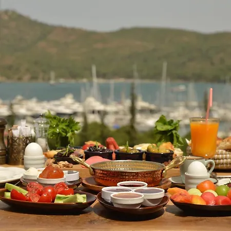 Hotel Unique-boutique Class - Adults Only 3*