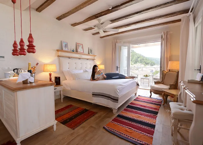 Unique-boutique Class - Adults Only Szálloda 3*