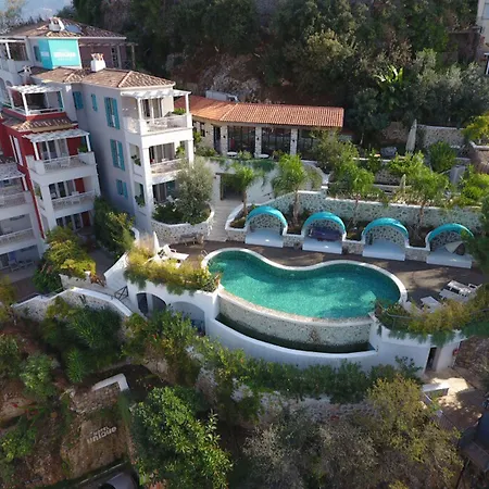 Unique-boutique Class - Adults Only