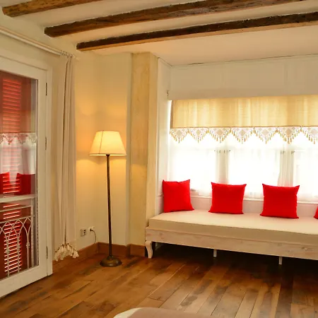Unique-boutique Class - Adults Only Φετιγιέ