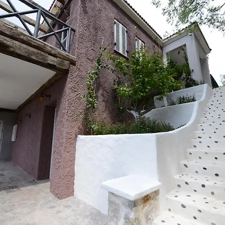 ホテル Unique-boutique Class - Adults Only 3*