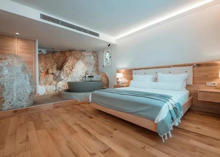 Hotel Unique-boutique Class - Adults Only 3*